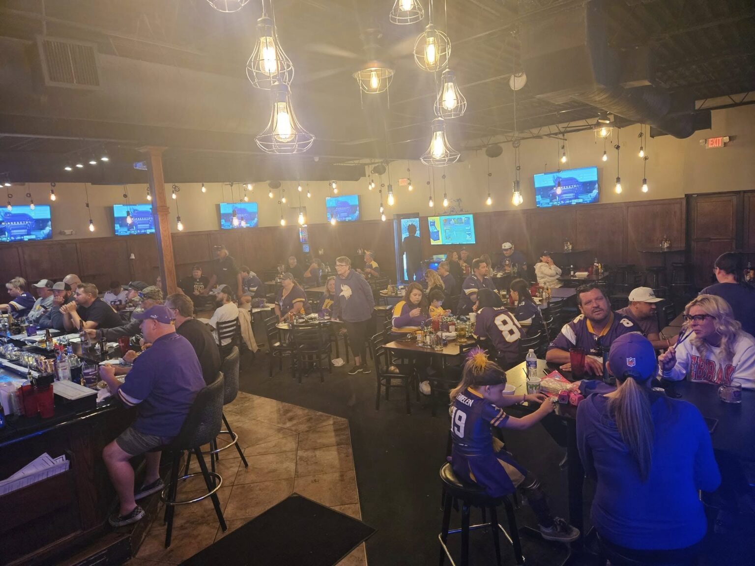 Bar photo 1